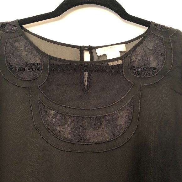 Sheer 3/4 Sleeve Blouse in Black/Lace Size Small - Picture 7 of 11